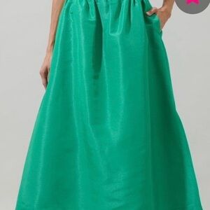 Elegant Green Women's Skirt